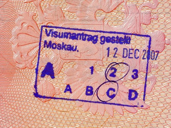 В прошлом году 1.2% российских туристов не смогли получить шенген